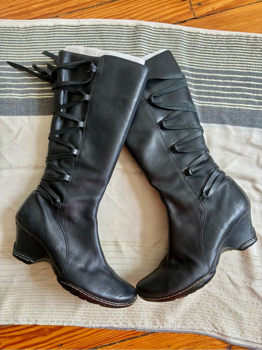 Sofft Lace Up Knee High Heeled Leather Boots